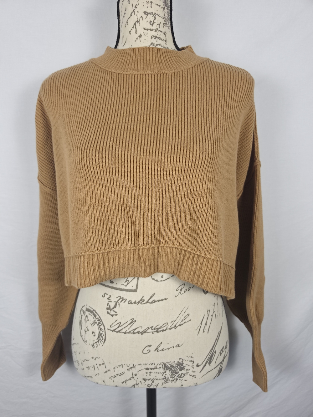 Cropped Rib-Knit Pullover Sweater - Camel